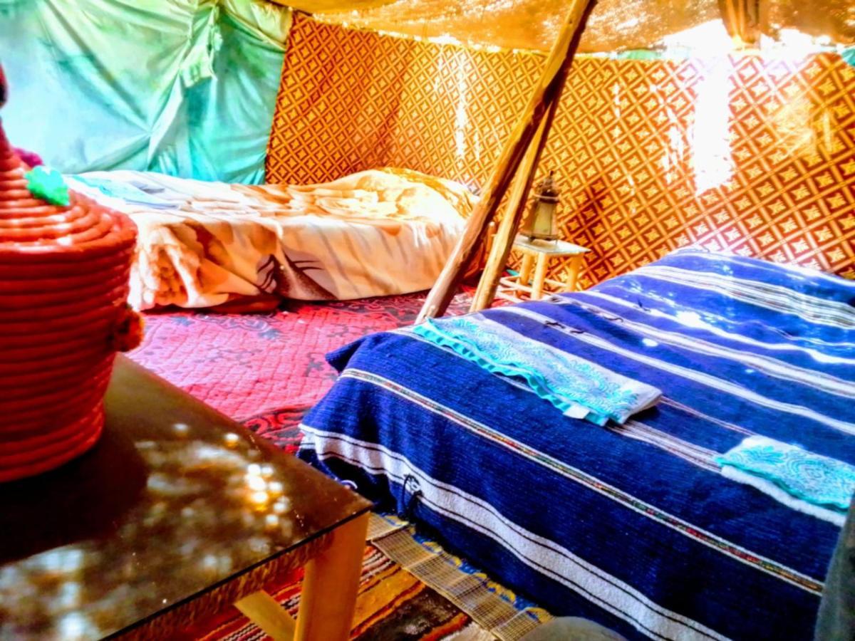 Amoudou Lodge Camp Tissint Ruang foto